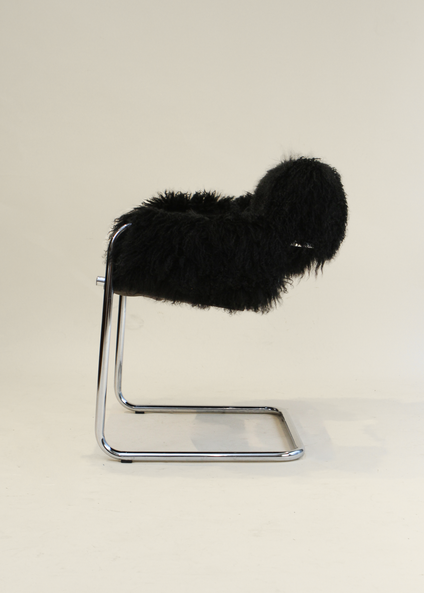 Mongolian sheepskin Cantilever Chair