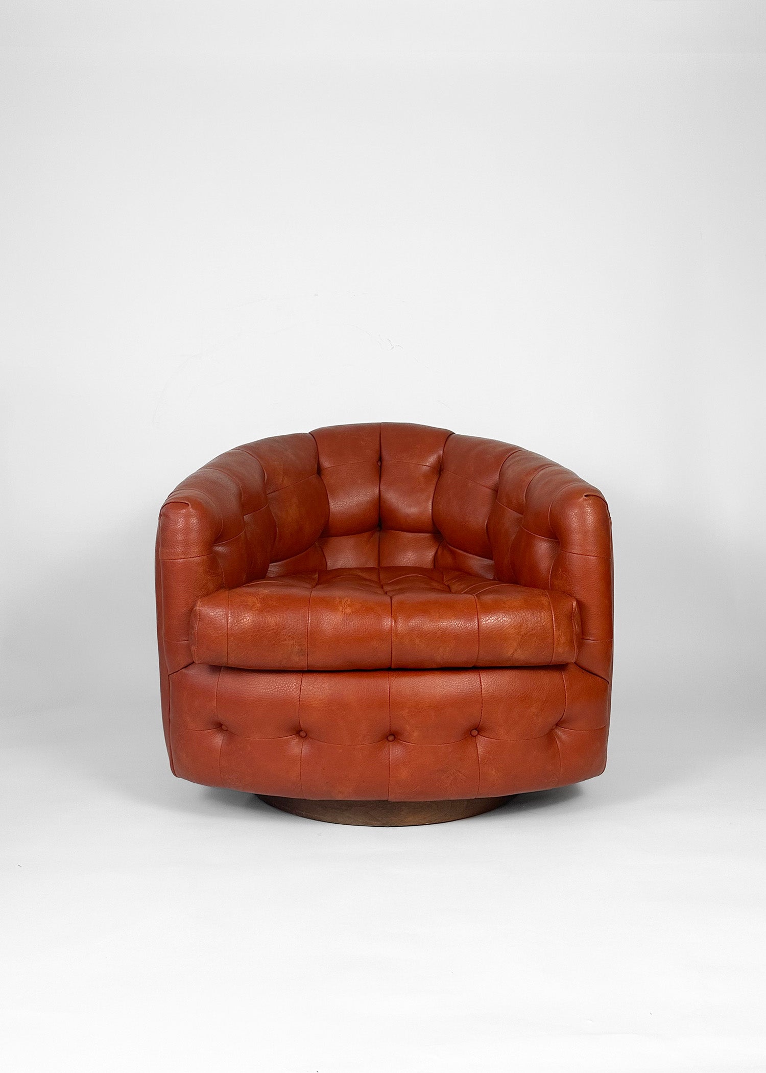 Tufted Leather Swivel Lounge Chair; Milo Baughman for Thayer Coggin