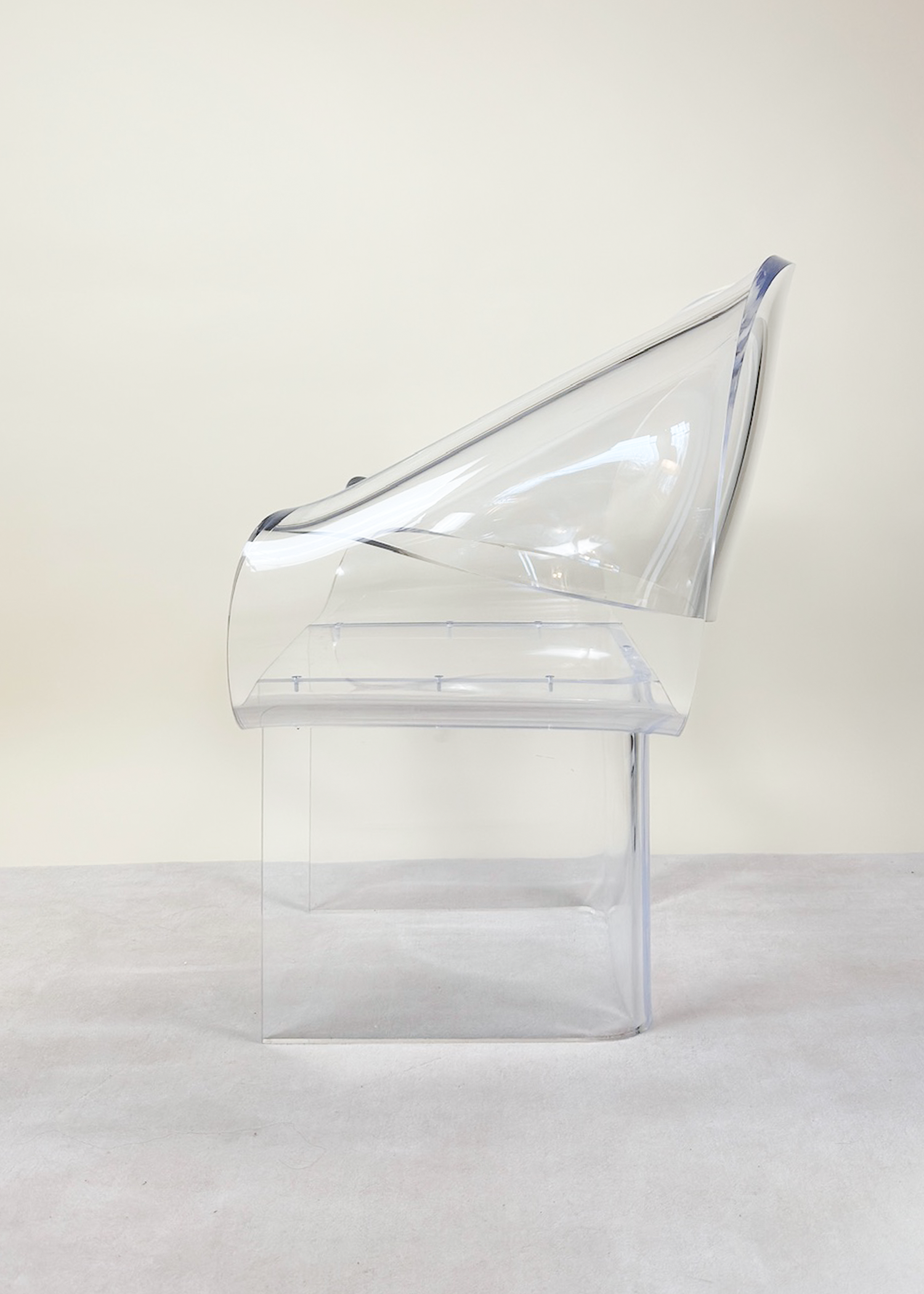 Lucite Ribbon Lounge Chair by Robert Van Horn