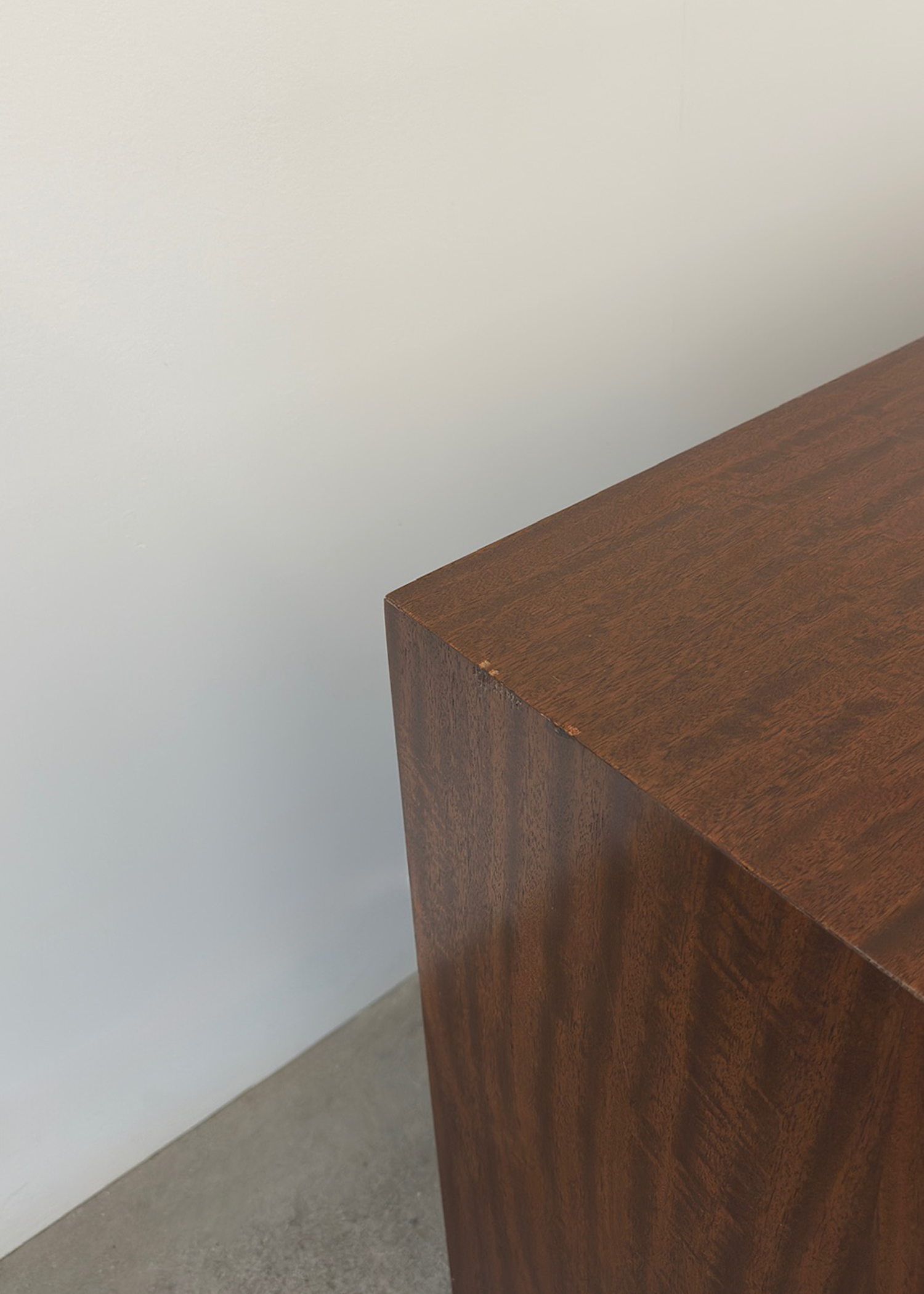 Teak Veneer Accordion Door Credenza