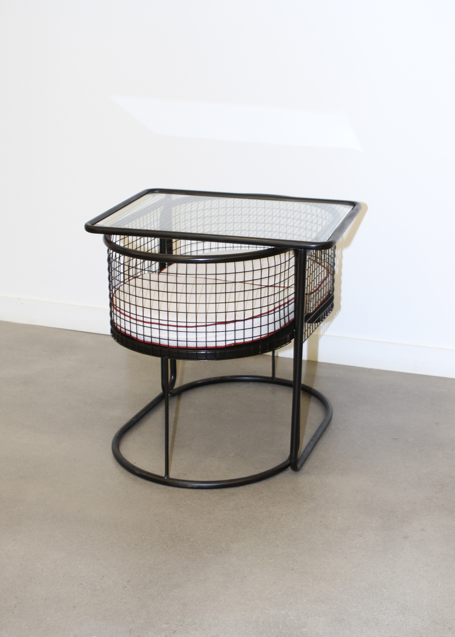Pivoting Outdoor Bistro Set