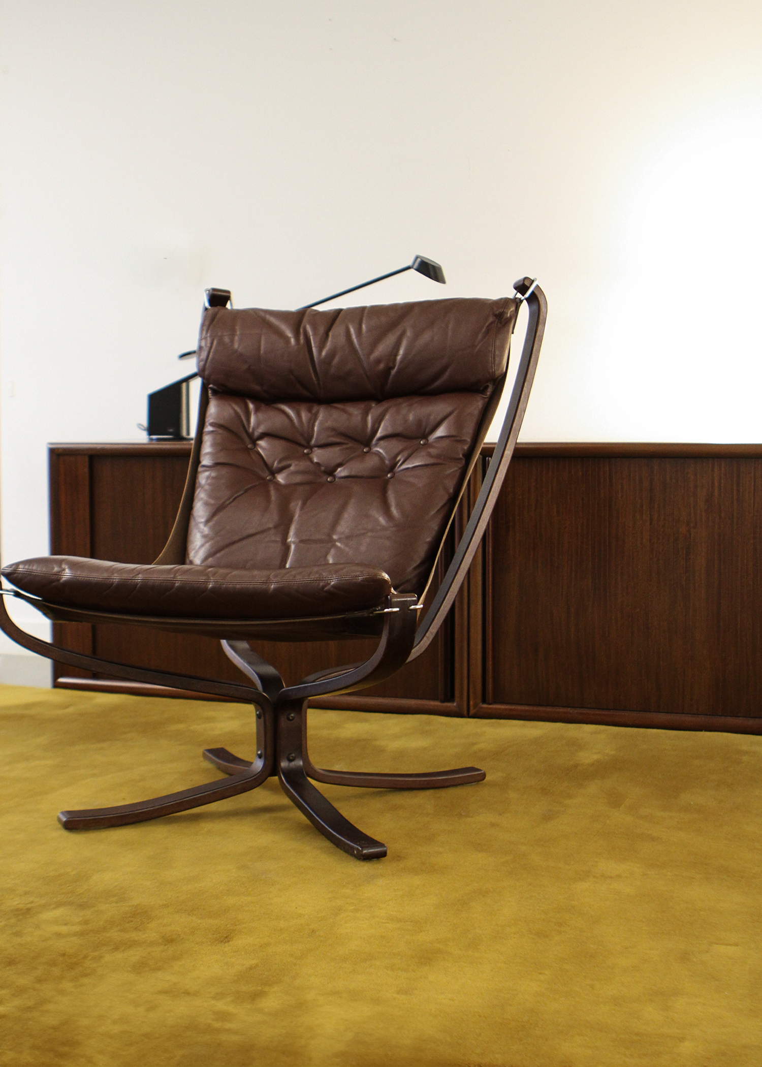 Falcon Chair