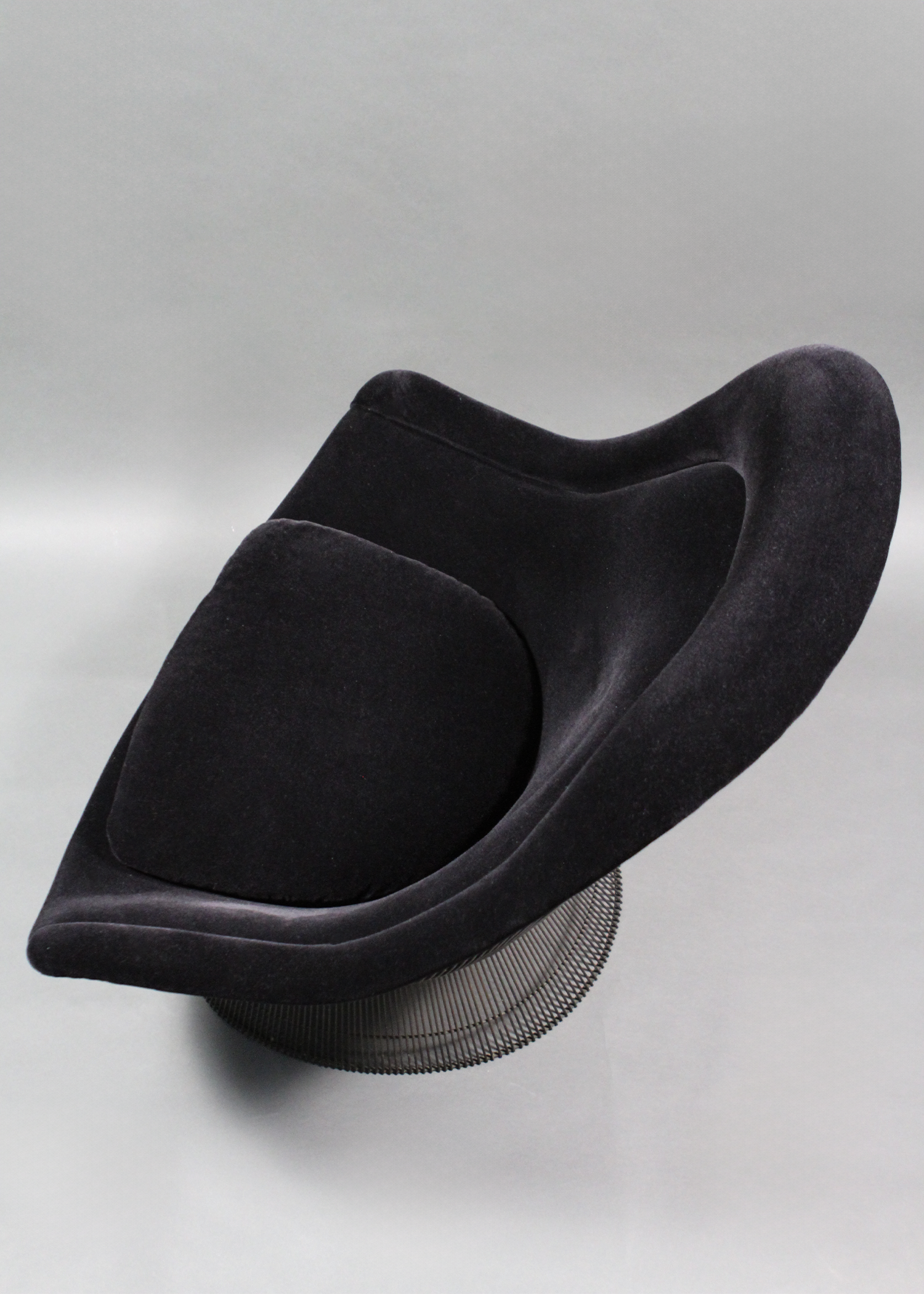 Platner Easy Lounge Chair