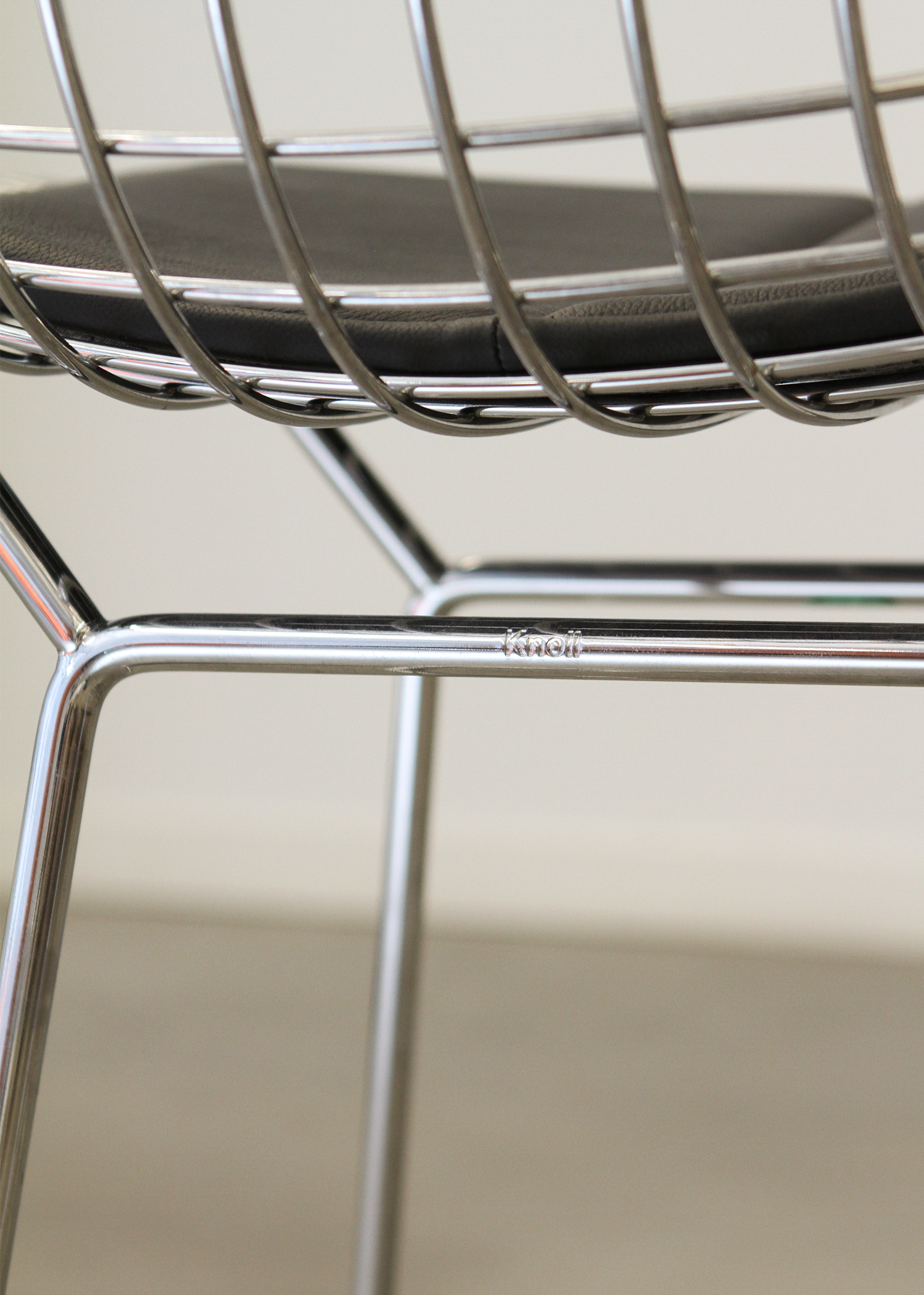 (2) Bertoia Stool, Bar Height