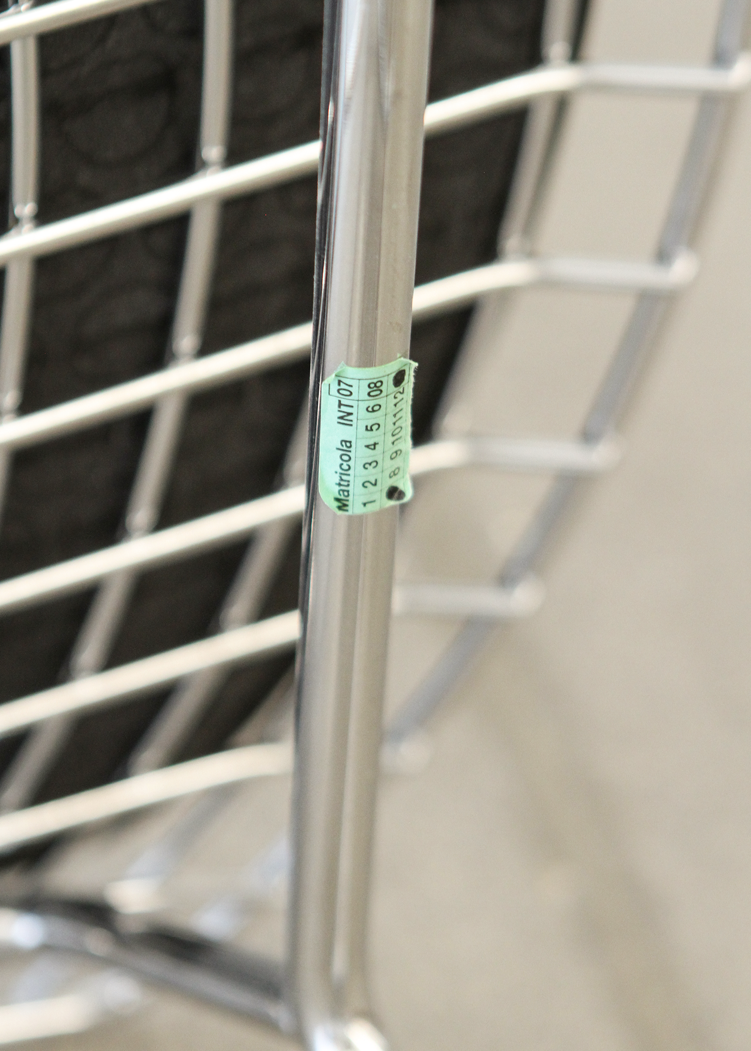 (2) Bertoia Stool, Bar Height