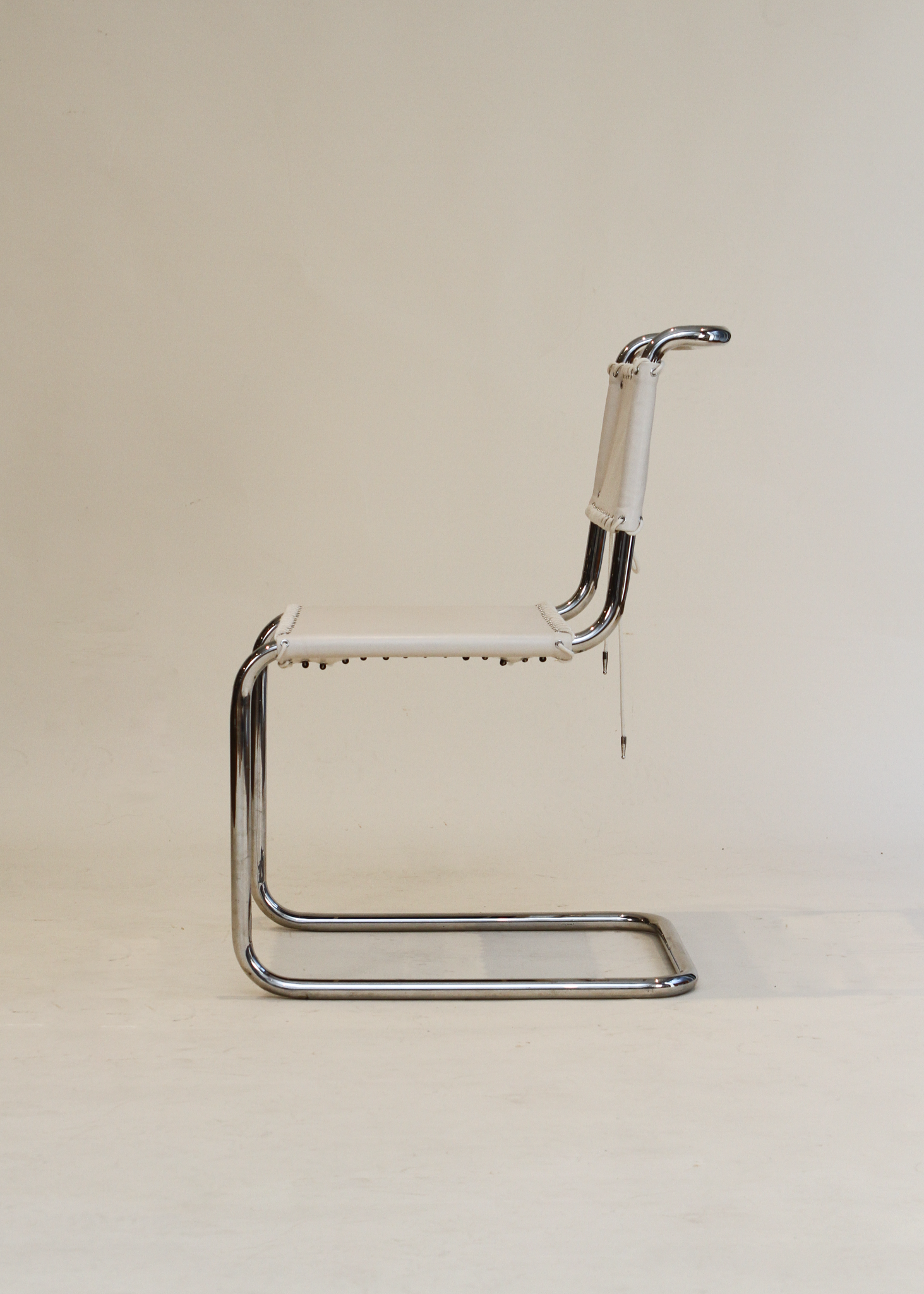 Cantaliever Corset Chair
