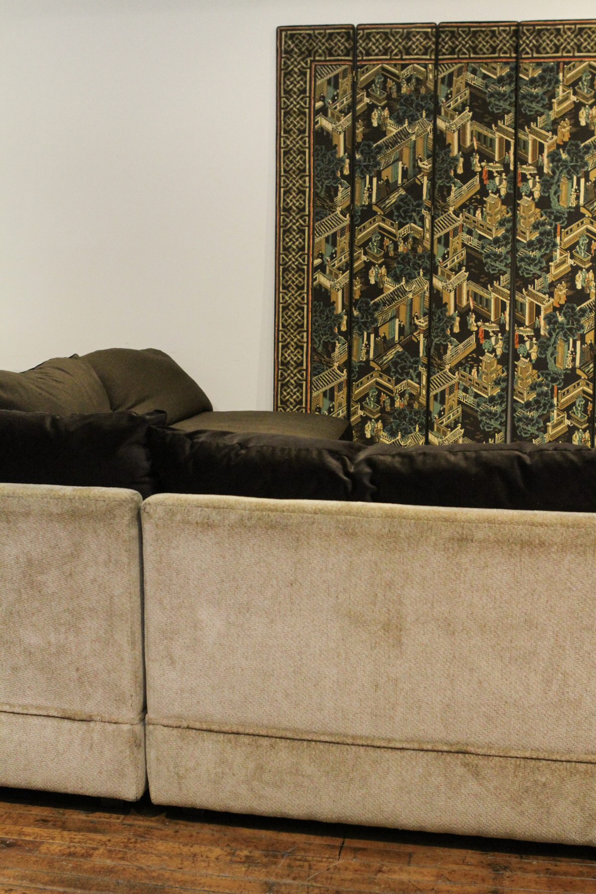 Two Tone Sectional Sofa