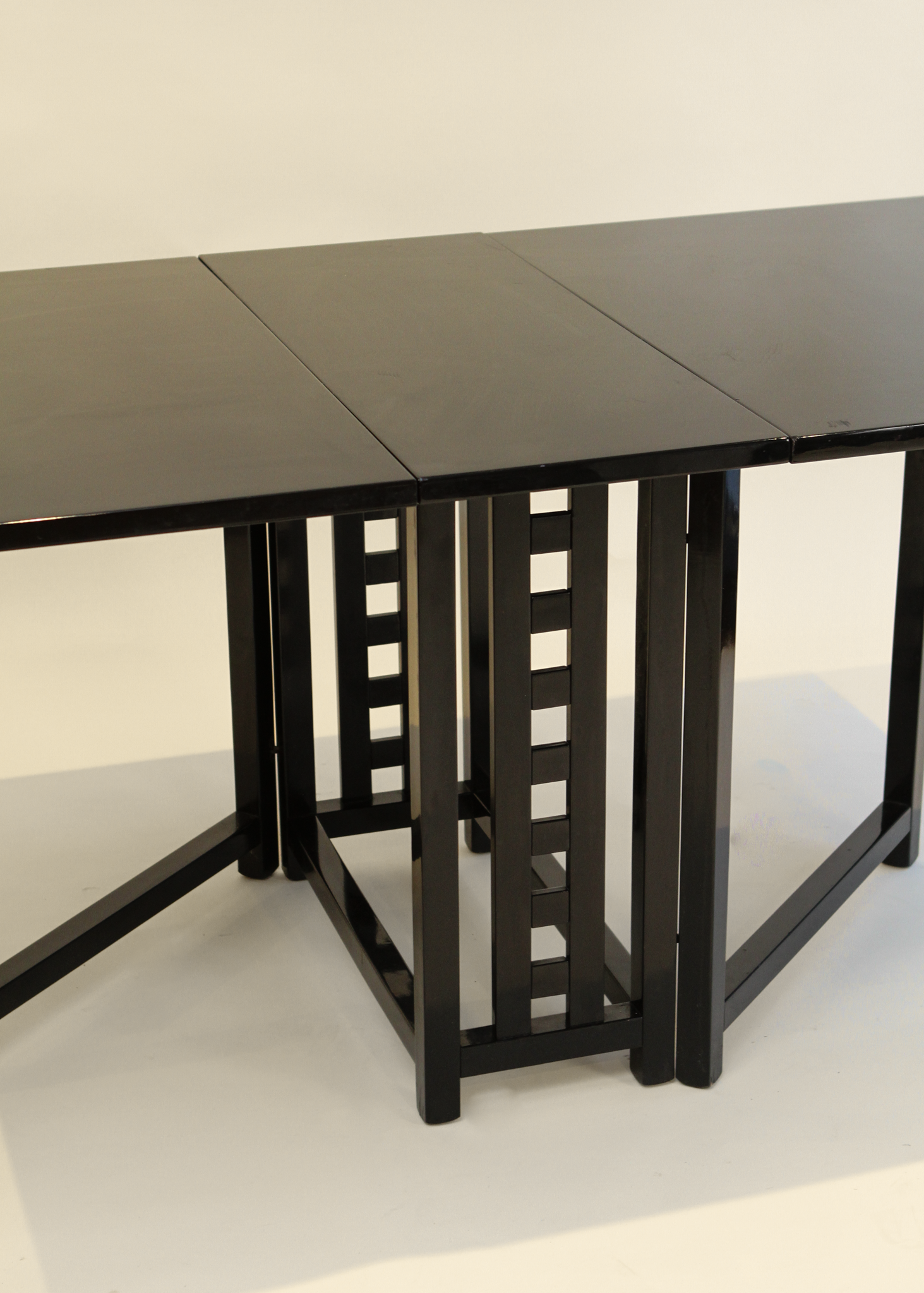 Expandable Art Deco Dining Table