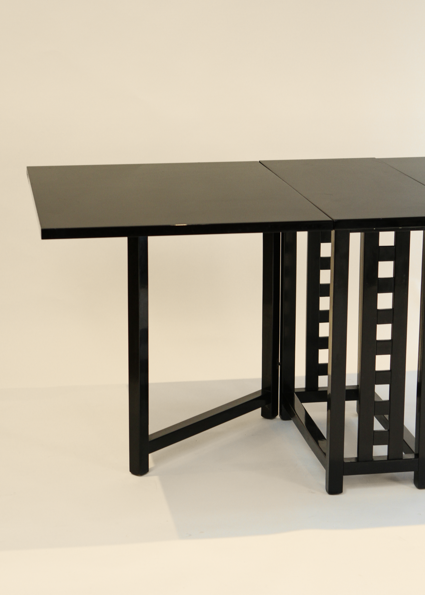 Expandable Art Deco Dining Table