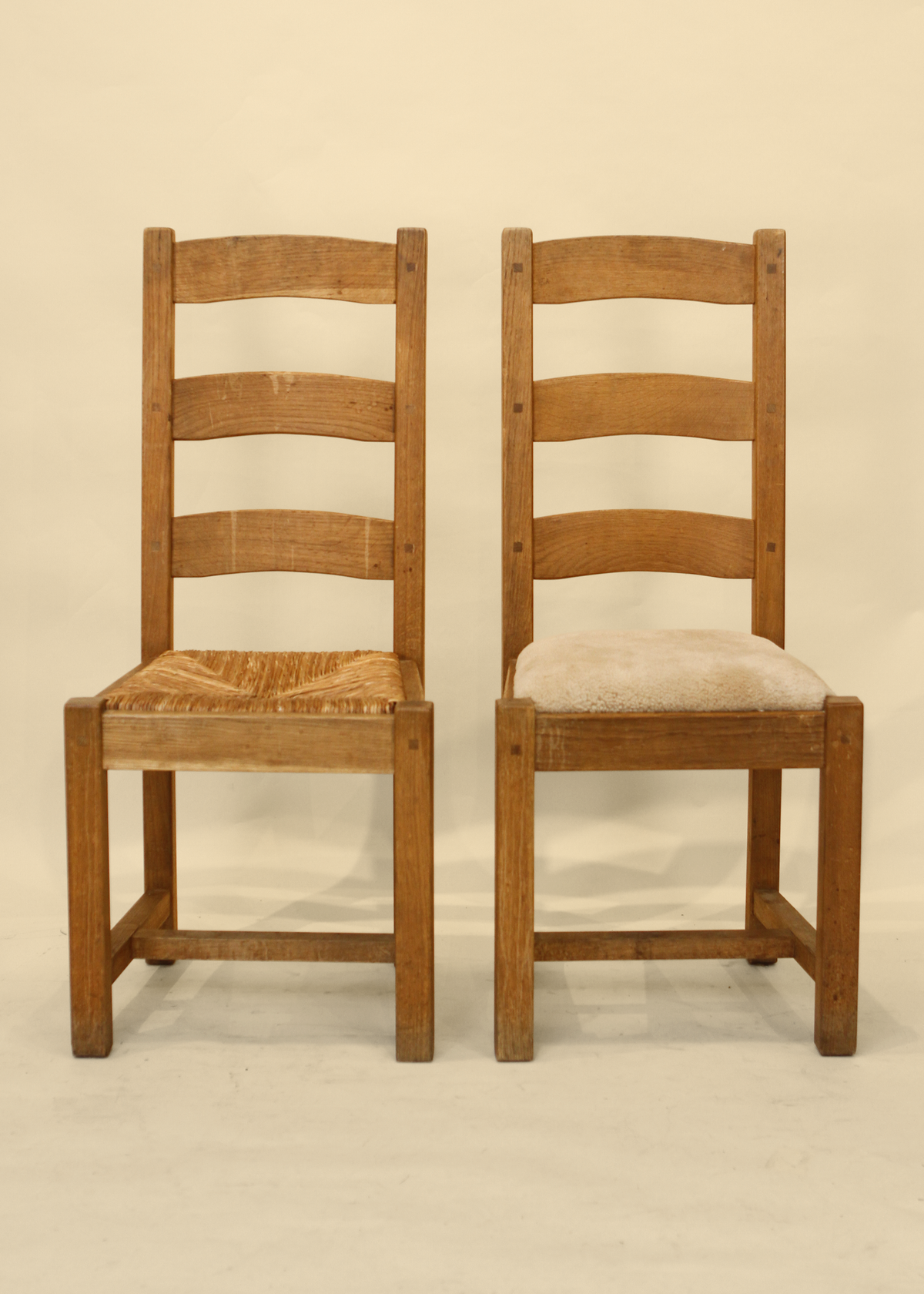 (6) Oak Ladderback dining chairs