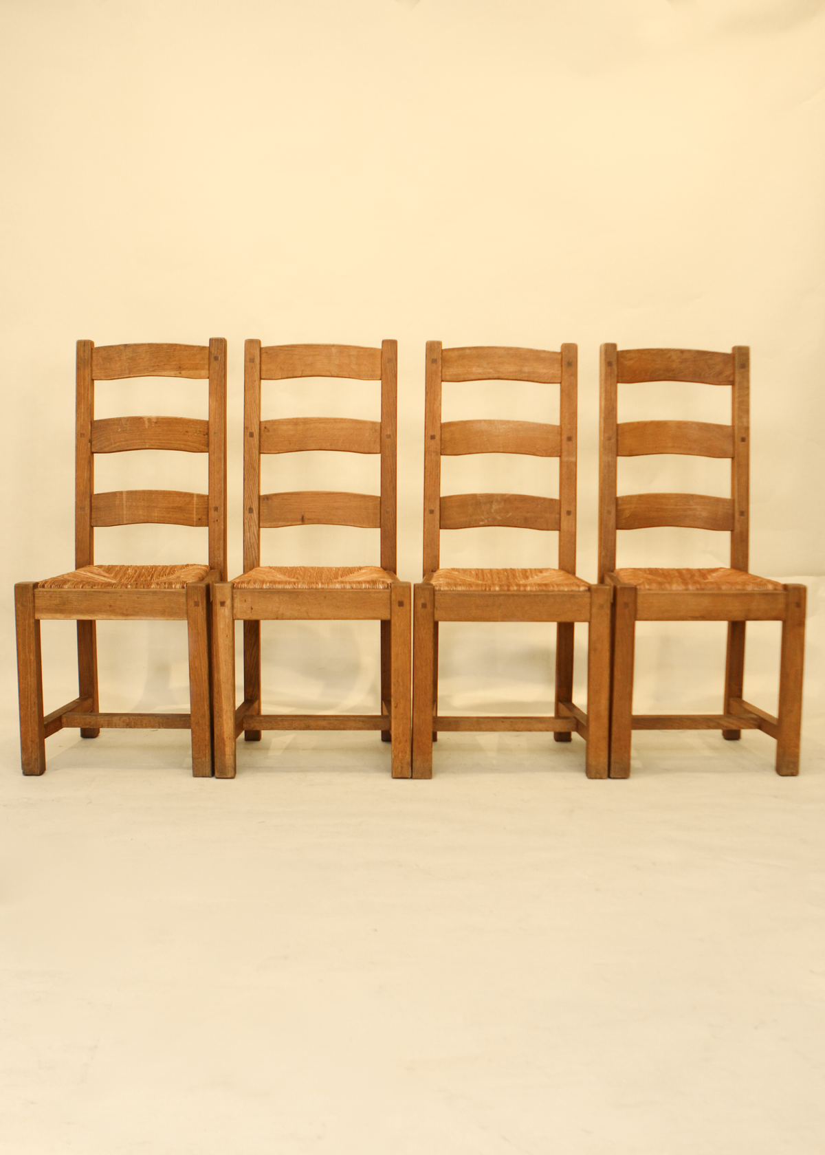 (4) Oak Ladderback dining chairs