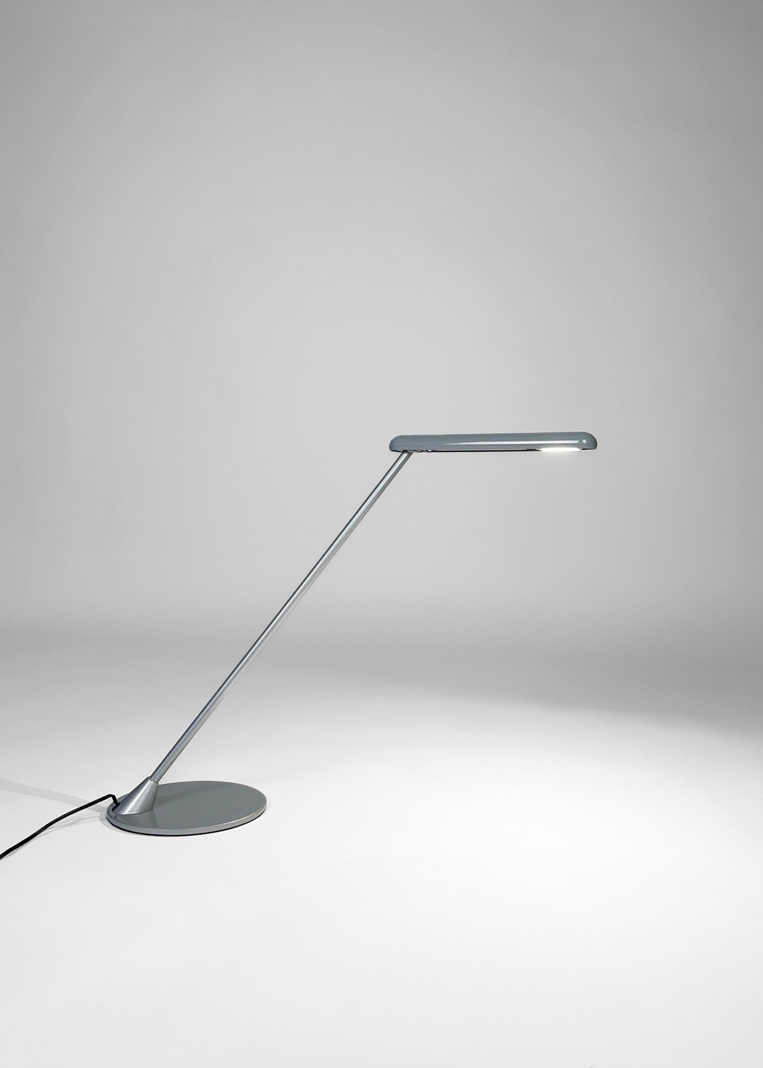 Flute Personal Light - Tom Newhouse, Herman Miller