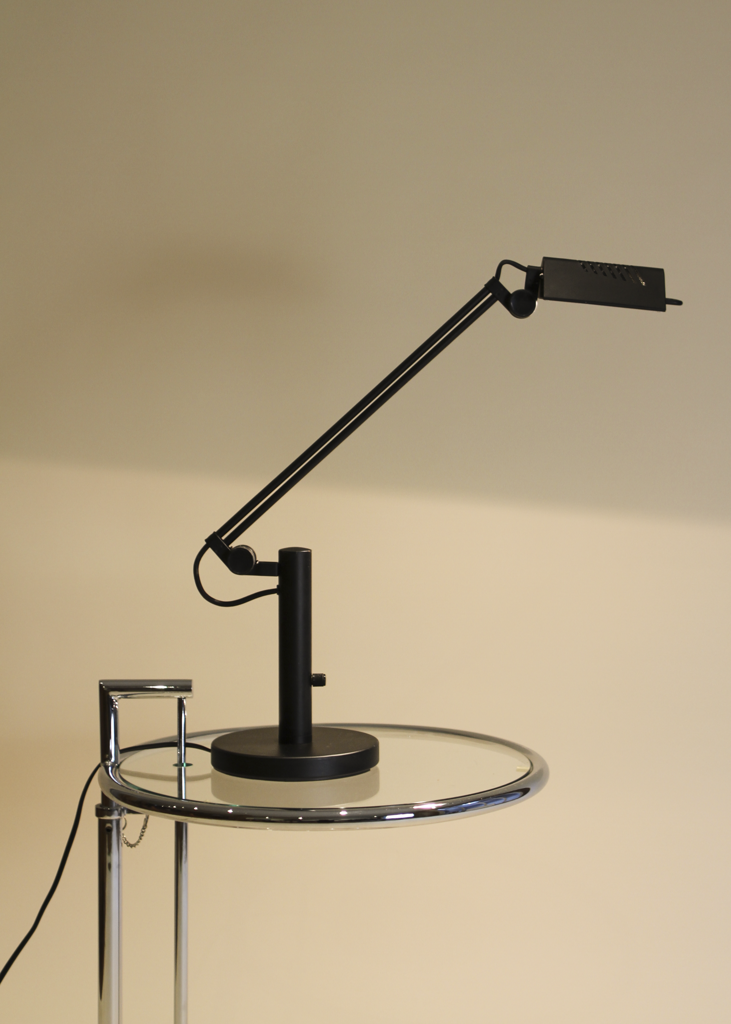 Vintage Industrial Articulating Desktop Task Lamp