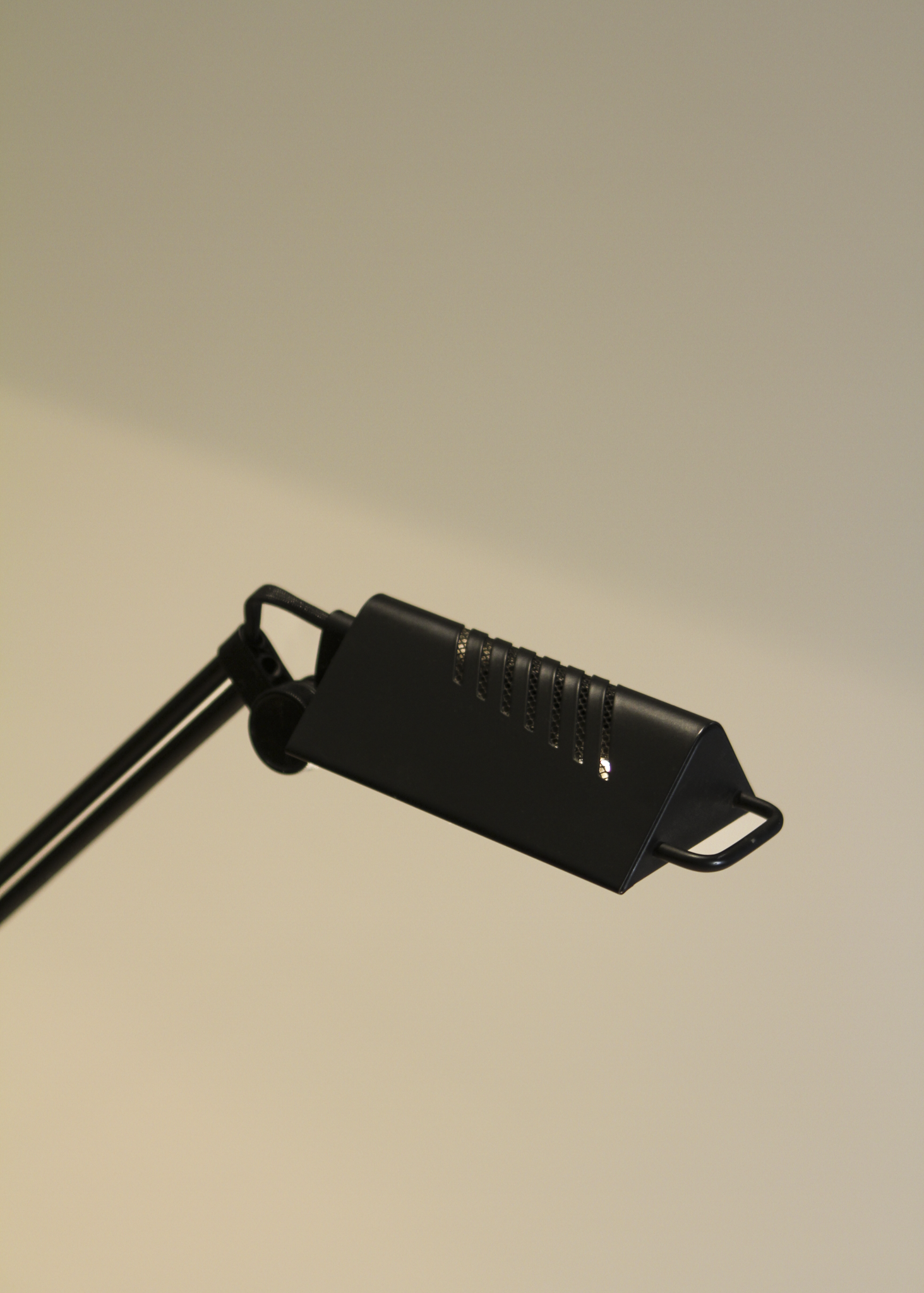 Vintage Industrial Articulating Desktop Task Lamp