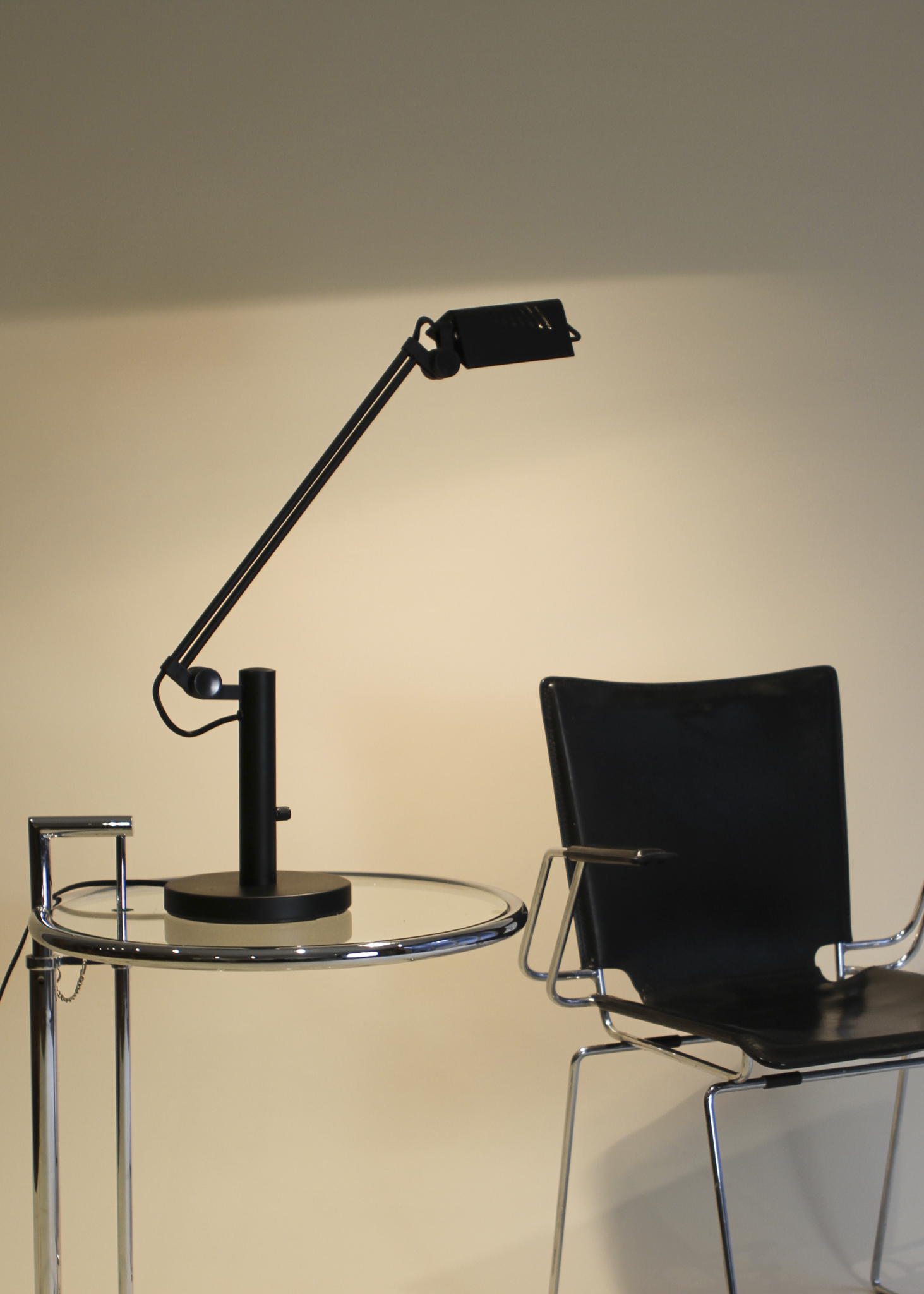 Vintage Industrial Articulating Desktop Task Lamp
