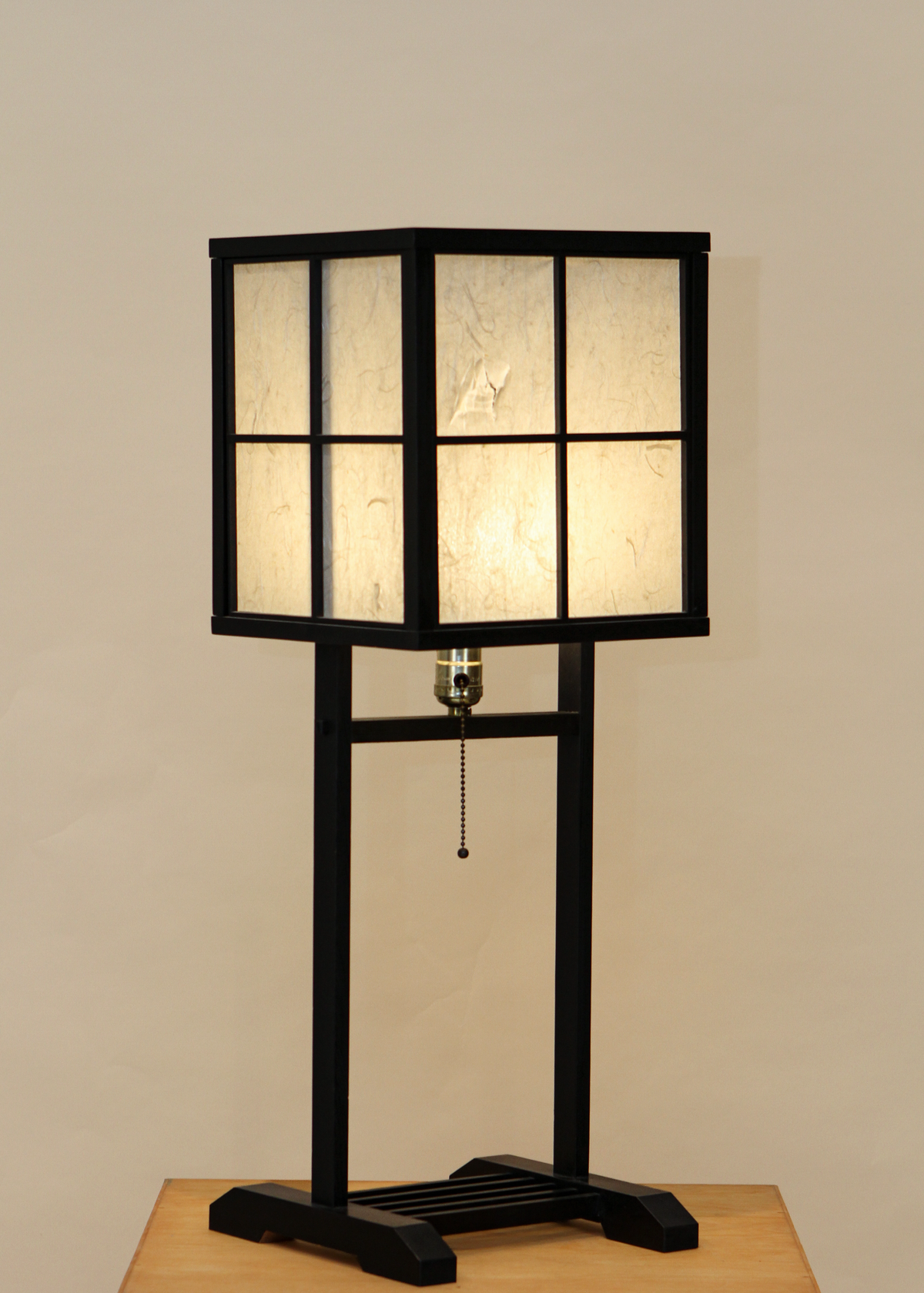 Shoji Style Wood Frame Table Lamp