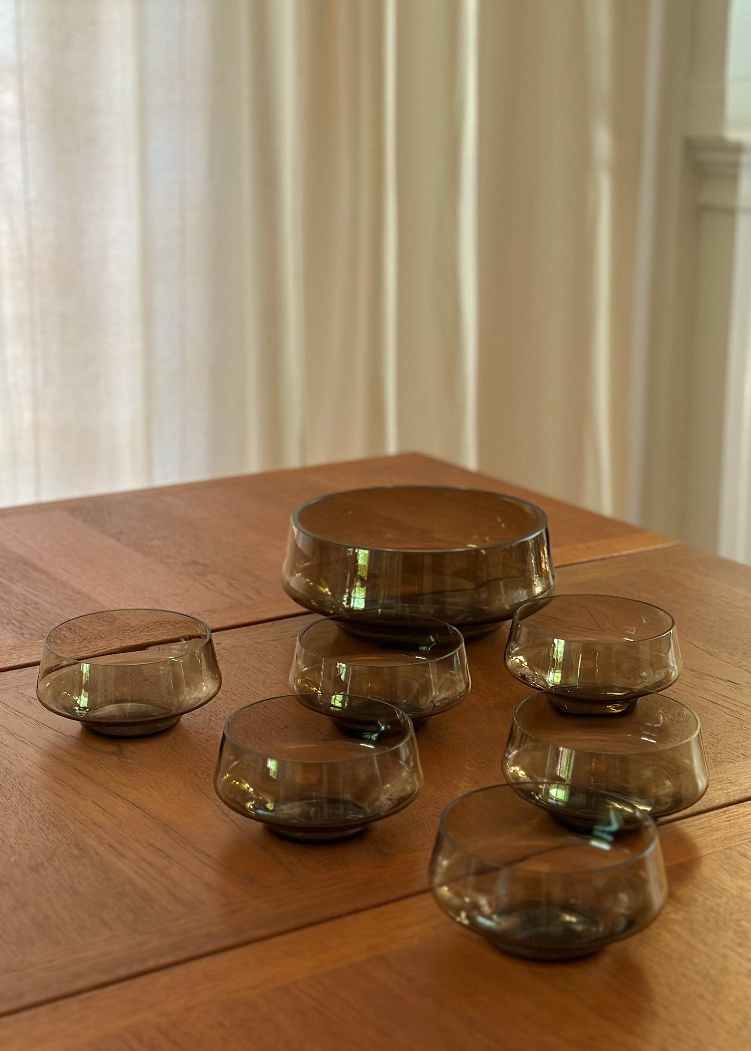 (6) Smoked Glass bowl set with serving bowl
