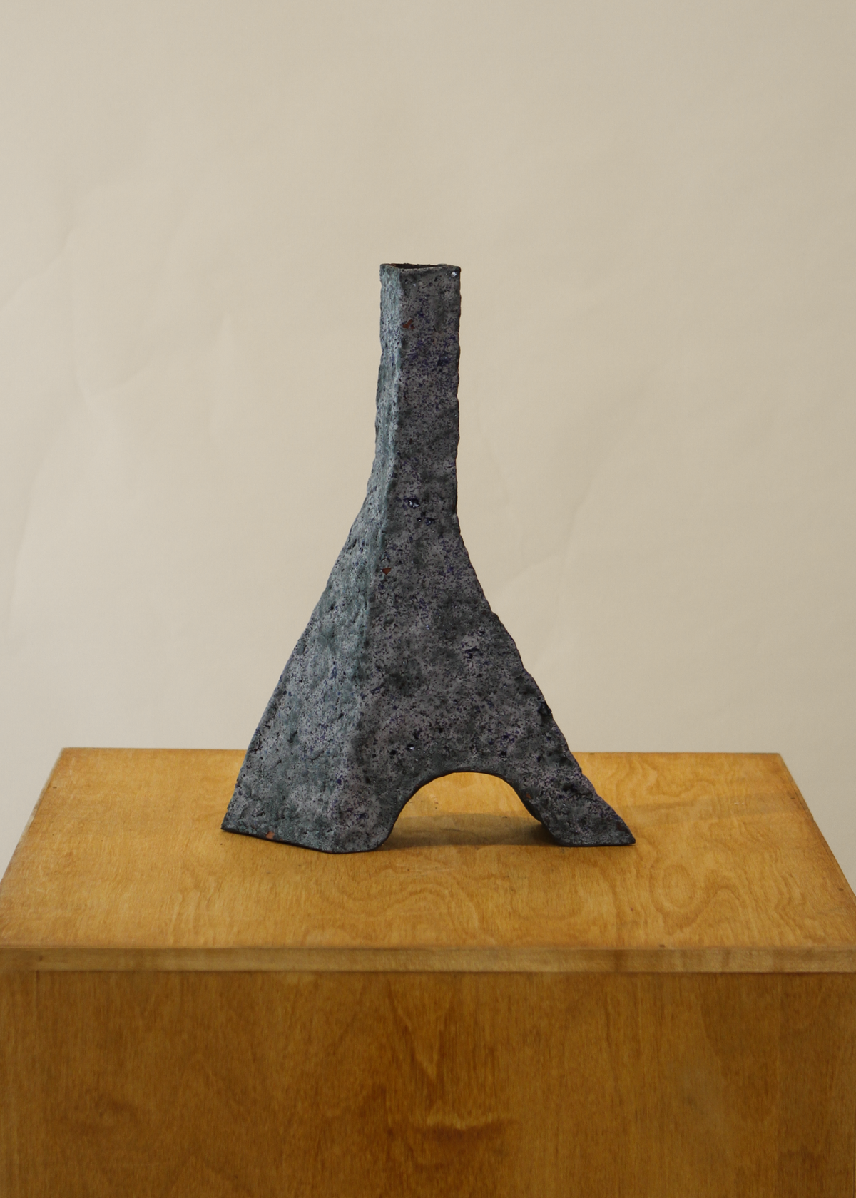 Earthenware vase, Triangular