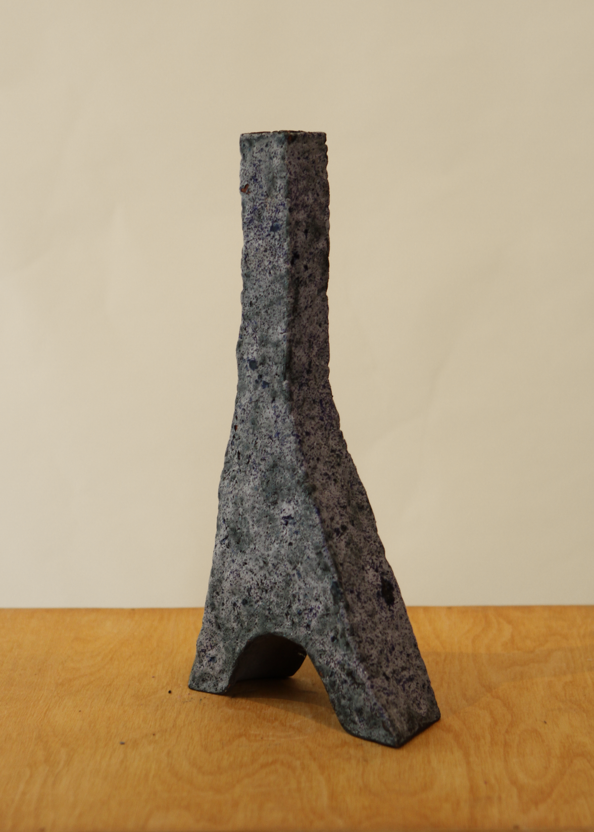 Earthenware vase, Triangular