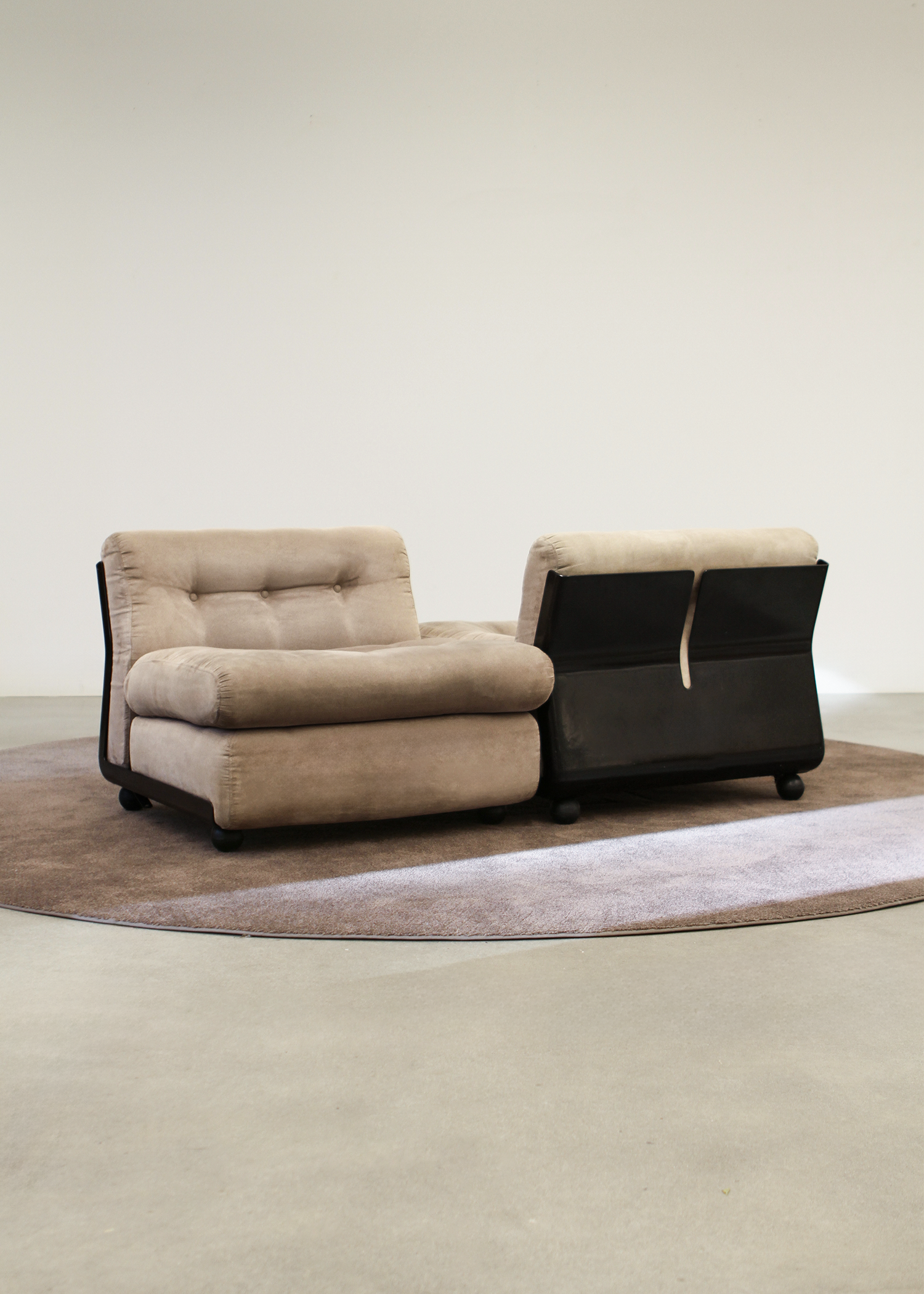 (2) Amanta Modular Chairs