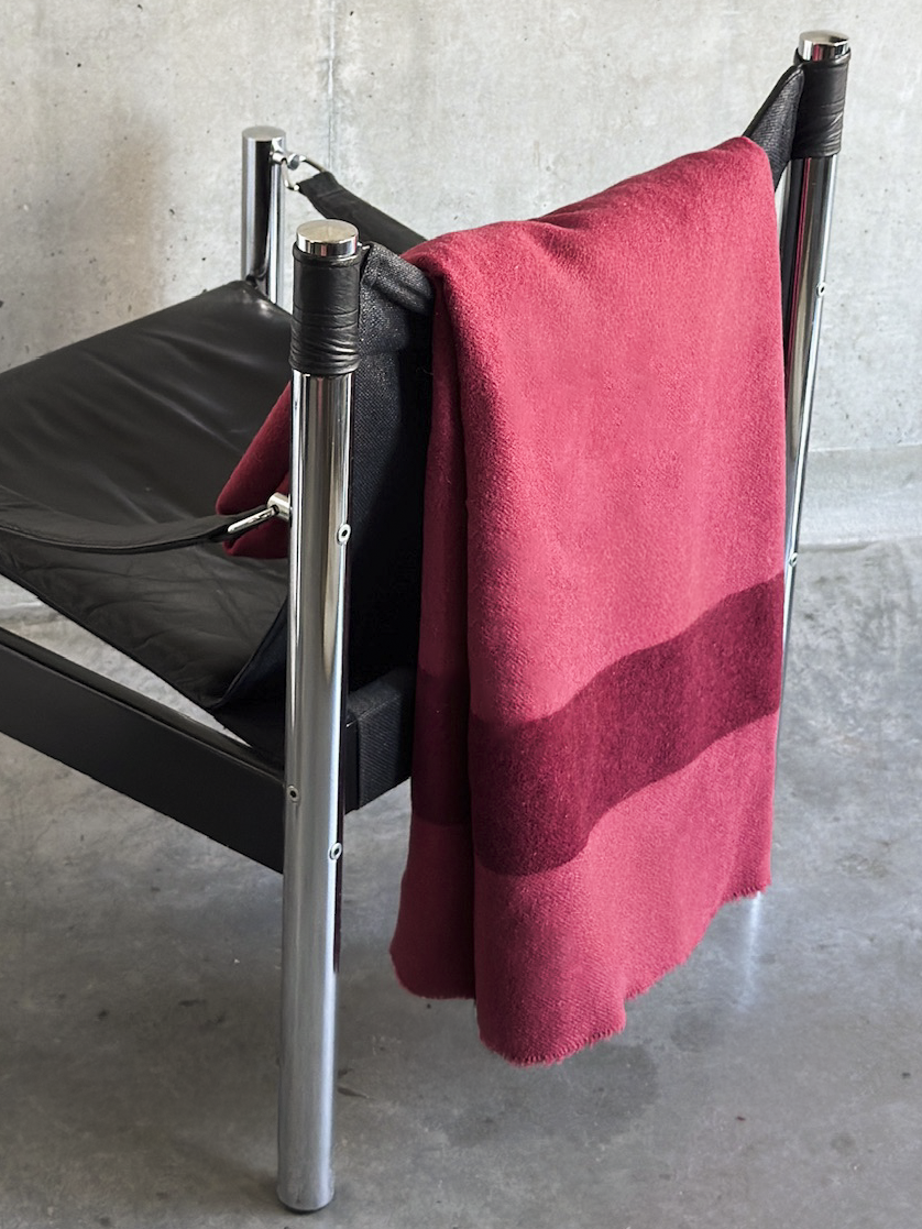 Burgundy 3.5 point Blanket