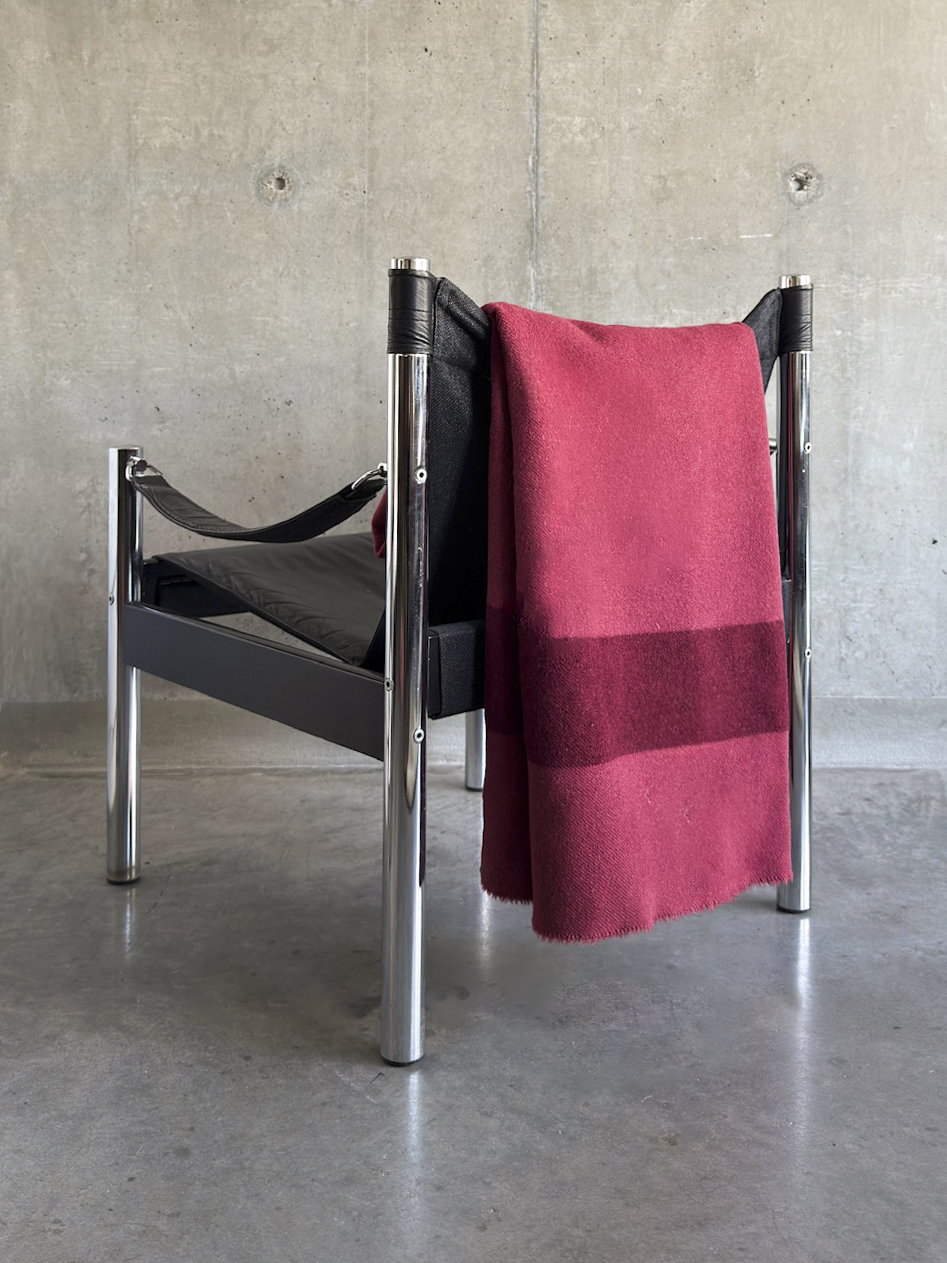 Burgundy 3.5 point Blanket