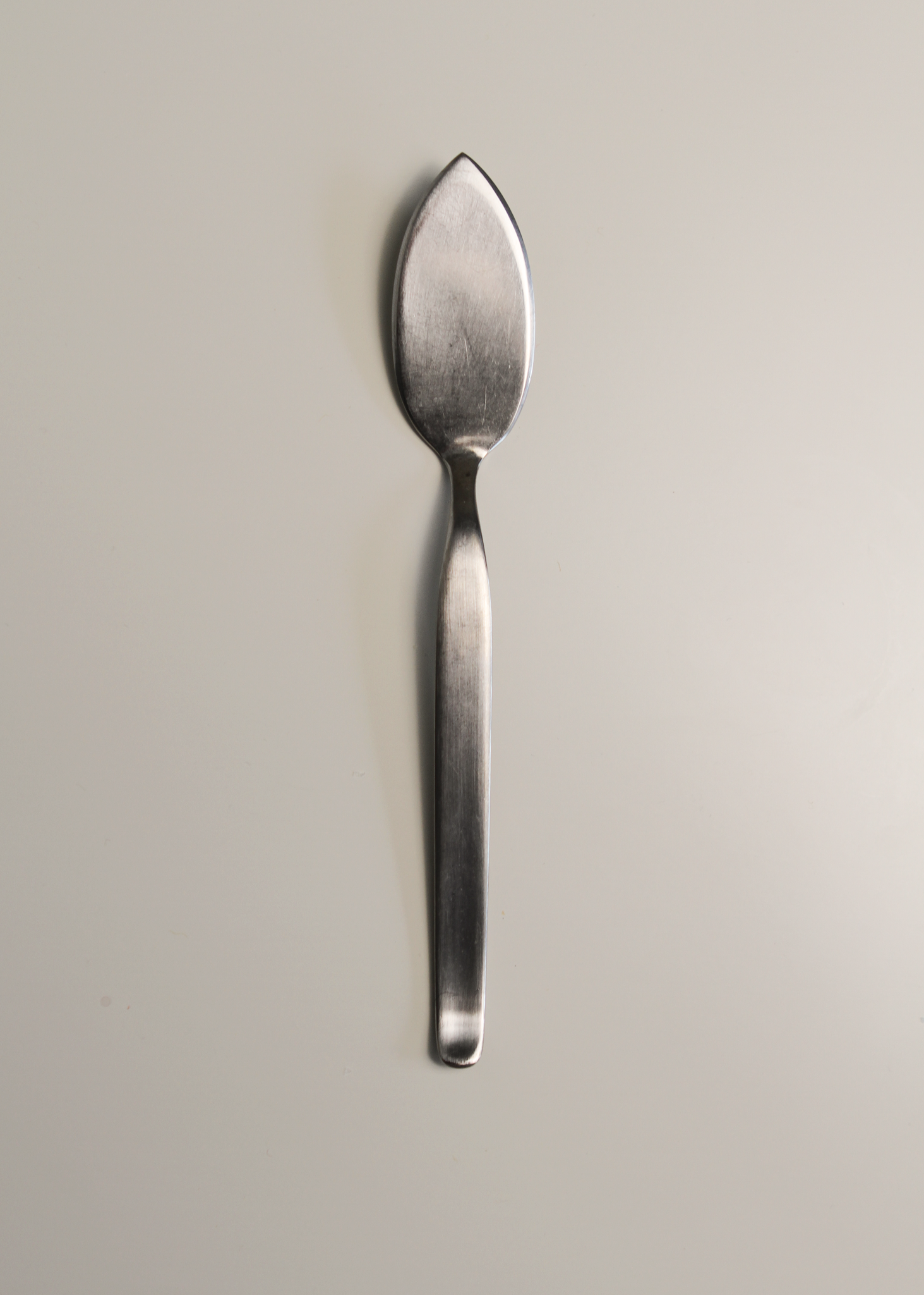 (105 piece) C. Hugo Pott No. 2724 flatware