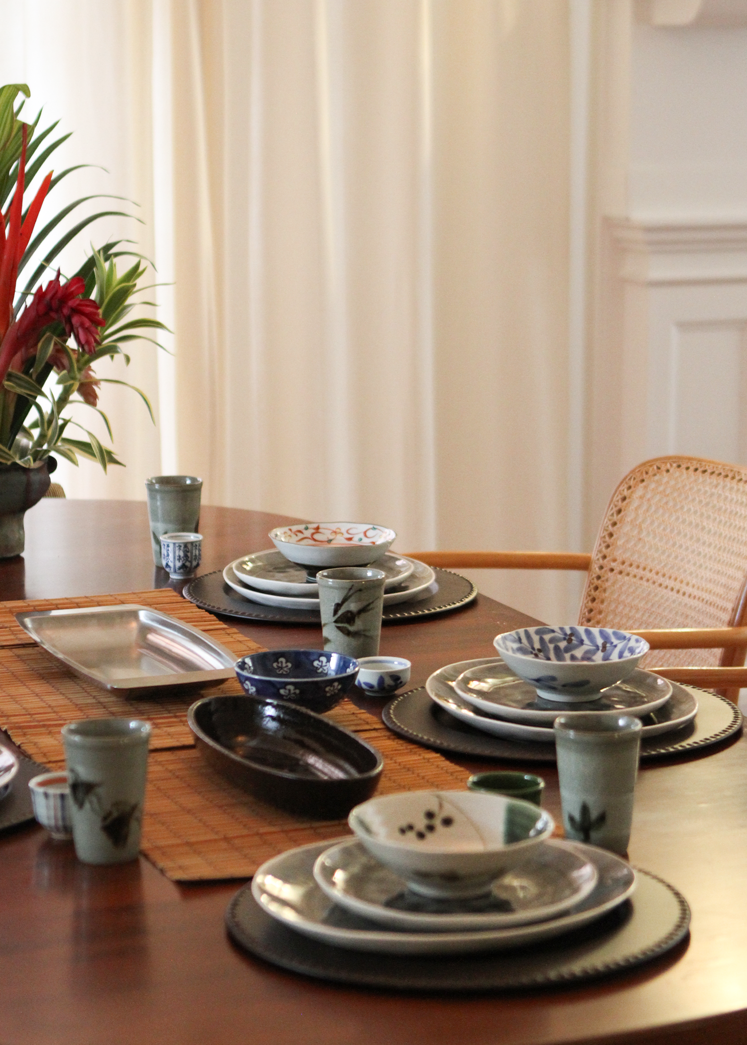 (5) Vintage Hosting Set - Japanese ceramics