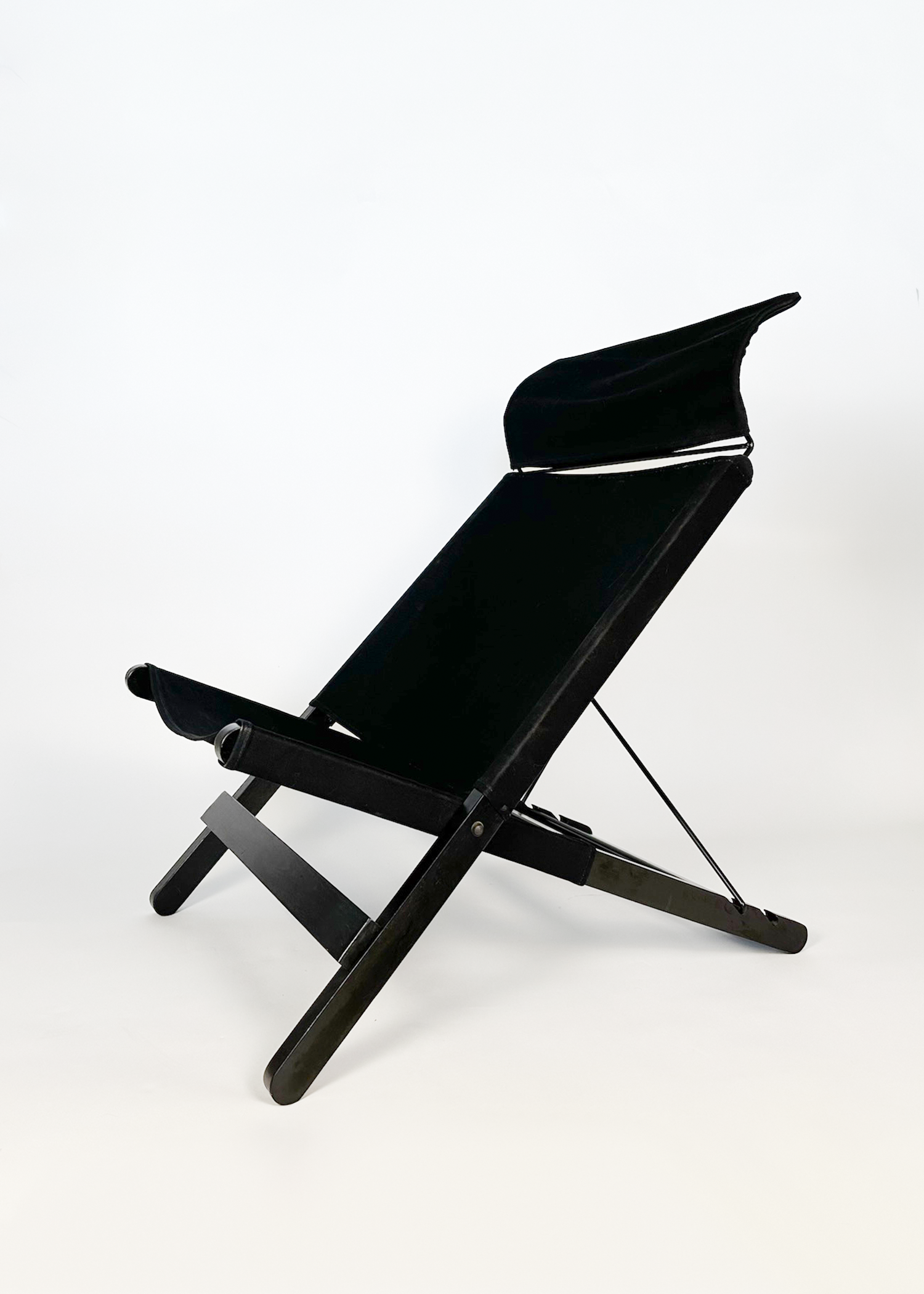 Hestra Lounge Chair
